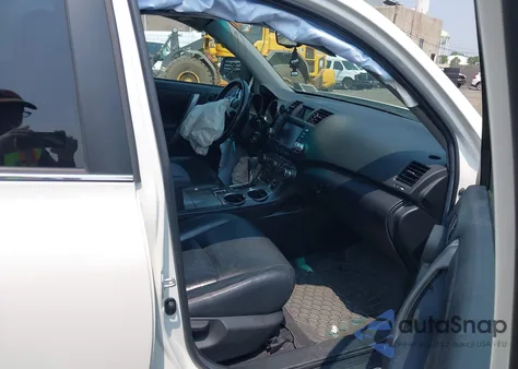 2012 Toyota Highlander Se из США, поврежденный, VIN 5TDBK3EH3CS094606